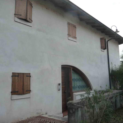CONCAMARISE (VR) COMPENDIO IMMOBILIARE IN ASTA IN VIA TRAVERSA CAPITELLO 28-30