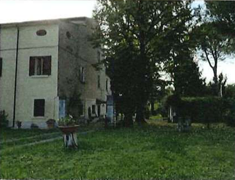 VERONA (VR) 2 ABITAZIONI IN ASTA IN FRAZ. MONTORIO - VIA LAGHETTO SQUARA' 15/A