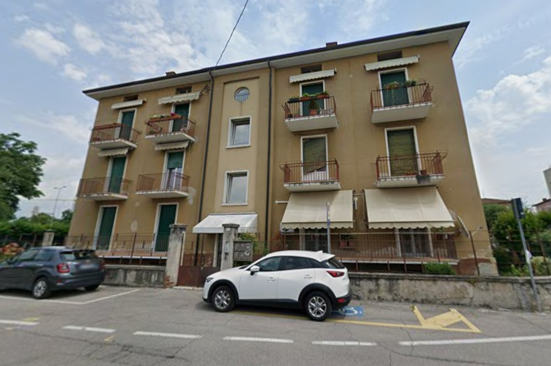 BUSSOLENGO - APPARTAMENTO TRILOCALE IN ASTA IN PIAZZA VITTORIO VENETO 58/3