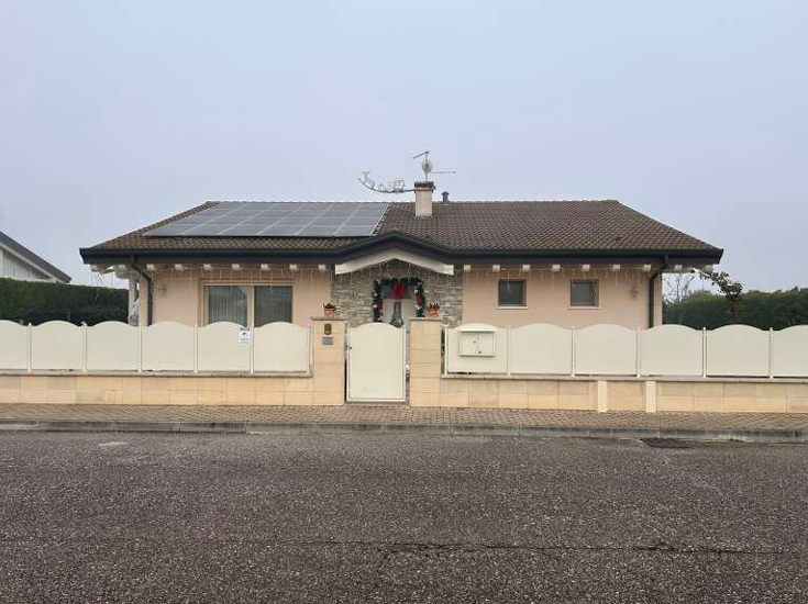 VERONELLA (VR) CASA SINGOLA IN ASTA IN VIA DOTT. GIOVANNI CAVALZARA 239