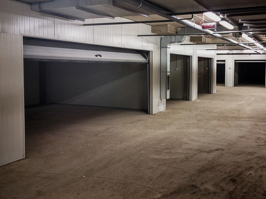 SONA (VR) QUOTA DI 1/2 PROPRIETA' DI GARAGE IN ASTA IN VIA CECCO ANGIOLIERI