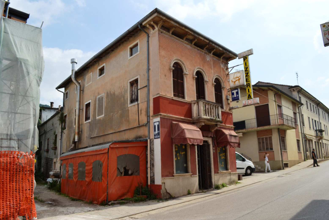 RONCA' (VR) NEGOZIO/BAR IN ASTA IN VIA VIA ROMA 77